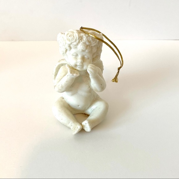 COPY - Vintage HJ&G White Ceramic Angel Ornaments - Picture 3 of 14